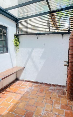 Casa de condomínio para alugar com 70m², 2 quartos e 2 vagas Casa de condomínio para alugar com 70m², 2 quartos e 2 vagasChurrasqueira