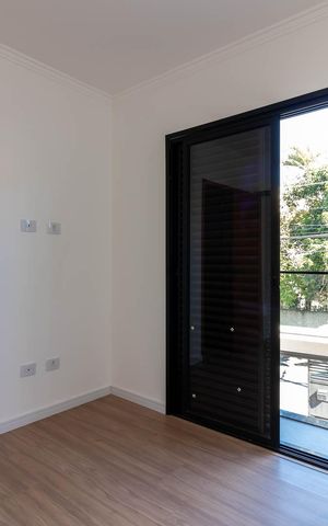 Casa à venda com 90m², 3 quartos e 2 vagasSuíte