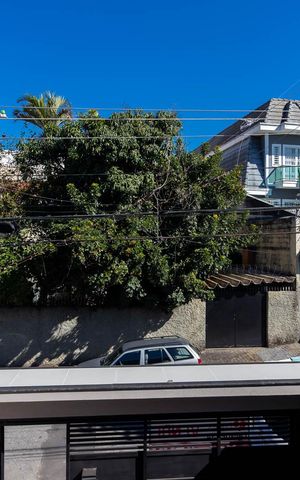 Casa à venda com 90m², 3 quartos e 2 vagasVaranda da Suíte - Vista