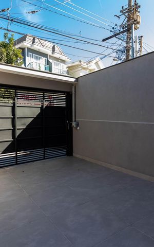 Casa à venda com 90m², 3 quartos e 2 vagasGaragem