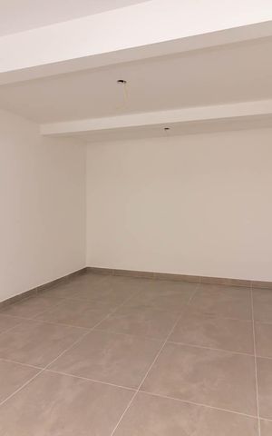 Casa à venda com 90m², 3 quartos e 2 vagasÁrea comum