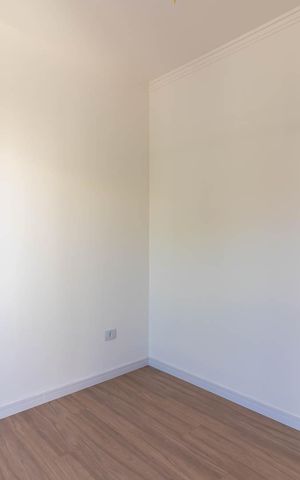Casa à venda com 90m², 3 quartos e 2 vagasSuíte
