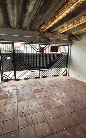 Casa à venda com 125m², 3 quartos e 2 vagas Casa à venda com 125m², 3 quartos e 2 vagasGaragem