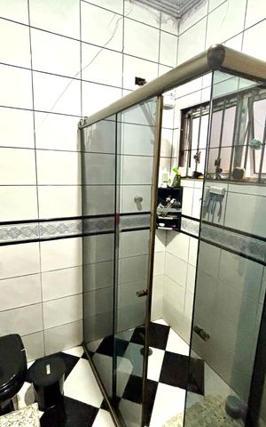 Casa à venda com 125m², 3 quartos e 2 vagas Casa à venda com 125m², 3 quartos e 2 vagasBanheiro da Suíte 1