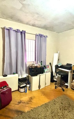 Casa à venda com 125m², 3 quartos e 2 vagas Casa à venda com 125m², 3 quartos e 2 vagasQuarto 2