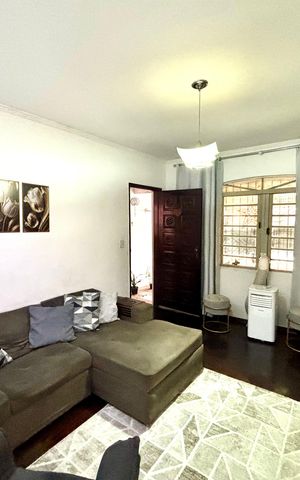 Casa à venda com 125m², 3 quartos e 2 vagas Casa à venda com 125m², 3 quartos e 2 vagasSala