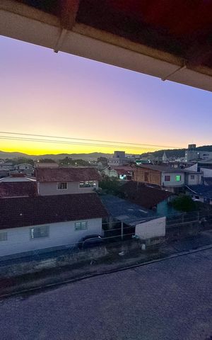 Casa para alugar com 280m², 4 quartos e 2 vagasVista 