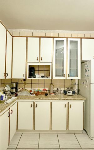 Casa para alugar com 280m², 4 quartos e 2 vagasCozinha