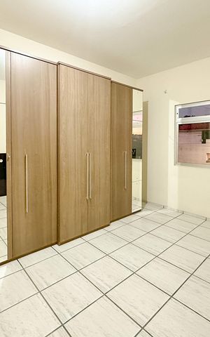 Casa para alugar com 280m², 4 quartos e 2 vagasQuarto 2