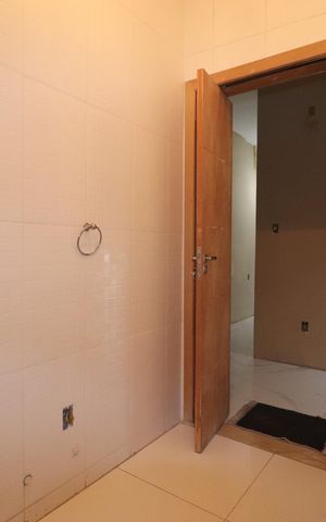Casa à venda com 120m², 3 quartos e 1 vagaBanheiro 2