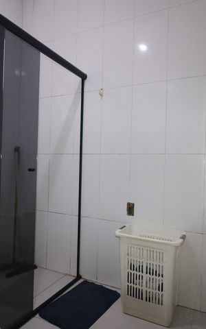 Casa à venda com 120m², 3 quartos e 1 vagaBanheiro Quarto 1 suíte