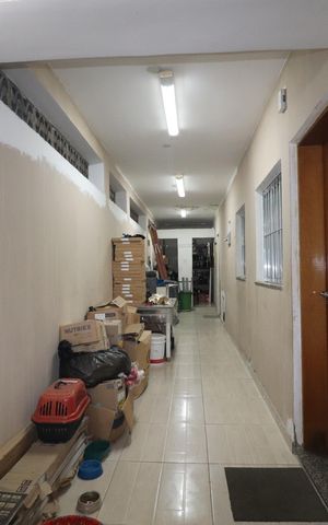Casa à venda com 120m², 3 quartos e 1 vagaCorredor Lateral