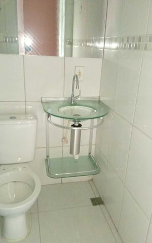 Casa para alugar com 55m², 2 quartos e 1 vaga Casa para alugar com 55m², 2 quartos e 1 vagaBanheiro
