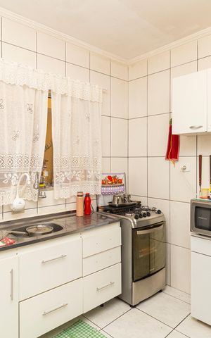 Casa à venda com 6m², 3 quartos e 2 vagas Casa à venda com 6m², 3 quartos e 2 vagasCozinha 2