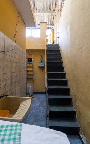 Casa à venda com 6m², 3 quartos e 2 vagas Casa à venda com 6m², 3 quartos e 2 vagasÁrea de Serviço