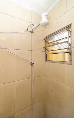 Casa à venda com 6m², 3 quartos e 2 vagas Casa à venda com 6m², 3 quartos e 2 vagasBanheiro