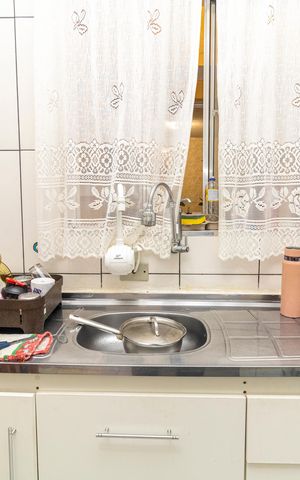 Casa à venda com 6m², 3 quartos e 2 vagas Casa à venda com 6m², 3 quartos e 2 vagasCozinha 2