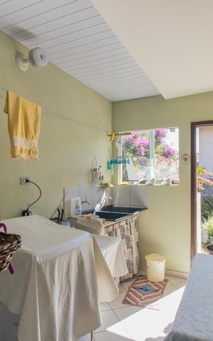 Casa para alugar com 852m², 3 quartos e 2 vagas Casa para alugar com 852m², 3 quartos e 2 vagasÁrea de Serviço