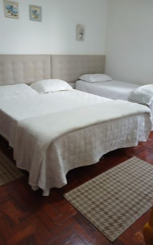 Casa para alugar com 385m², 5 quartos e 3 vagas Casa para alugar com 385m², 5 quartos e 3 vagasQuarto