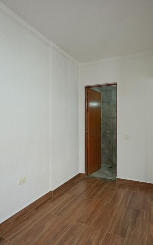 Casa à venda com 100m², 2 quartos e 1 vagaCorredor