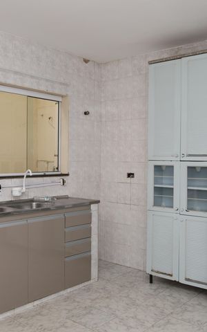 Casa para alugar com 173m², 3 quartos e 2 vagasCozinha