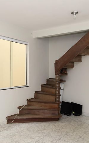 Casa para alugar com 173m², 3 quartos e 2 vagasSala