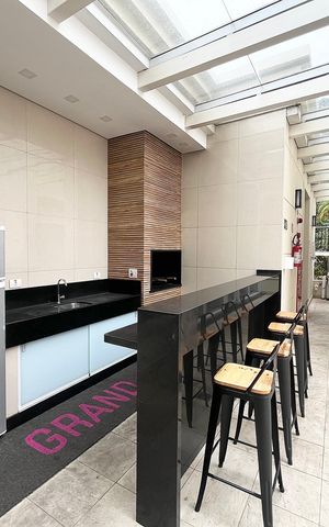 Apartamento para alugar com 92m², 2 quartos e 2 vagas Apartamento para alugar com 92m², 2 quartos e 2 vagasÁrea comum - Churrasqueira
