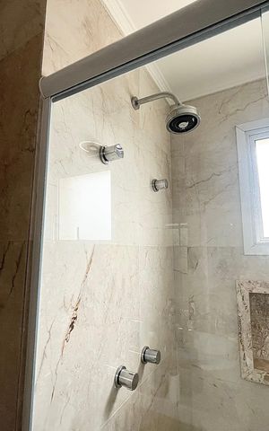 Apartamento para alugar com 92m², 2 quartos e 2 vagas Apartamento para alugar com 92m², 2 quartos e 2 vagasBanheiro