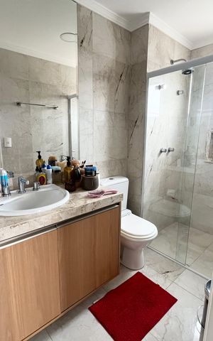 Apartamento para alugar com 92m², 2 quartos e 2 vagas Apartamento para alugar com 92m², 2 quartos e 2 vagasBanheiro