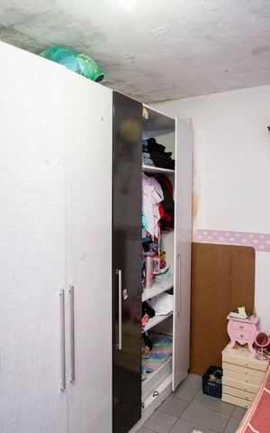 Casa à venda com 75m², 4 quartos e sem vagaQuarto 2