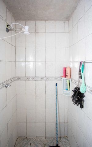 Casa à venda com 75m², 4 quartos e sem vagaBanheiro 2