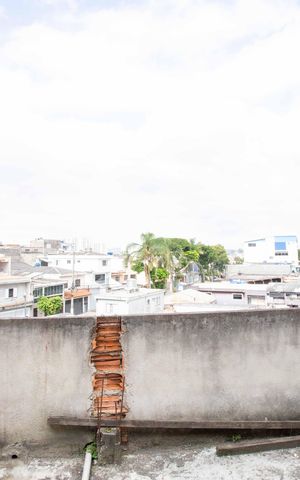 Casa à venda com 75m², 4 quartos e sem vagaSacada/Area de Serviço
