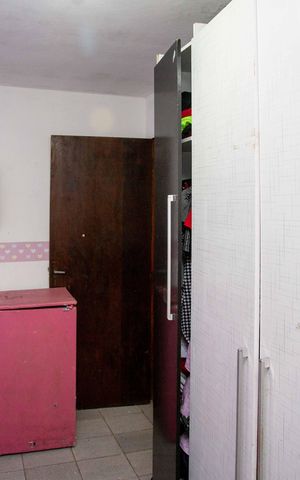 Casa à venda com 75m², 4 quartos e sem vagaQuarto 2
