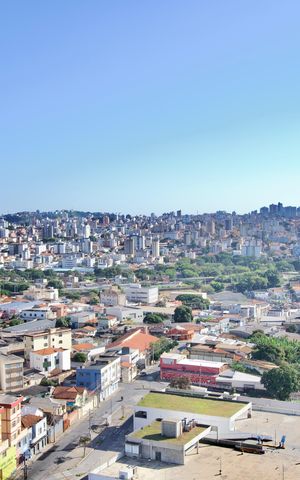 Apartamento para alugar com 120m², 2 quartos e 2 vagas Apartamento para alugar com 120m², 2 quartos e 2 vagasÁrea de Serviço - Vista
