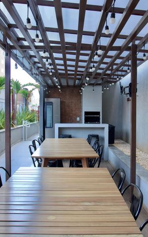 Apartamento para alugar com 120m², 2 quartos e 2 vagas Apartamento para alugar com 120m², 2 quartos e 2 vagasÁrea comum - Churrasqueira