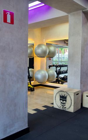 Apartamento para alugar com 120m², 2 quartos e 2 vagas Apartamento para alugar com 120m², 2 quartos e 2 vagasÁrea Comum - Academia