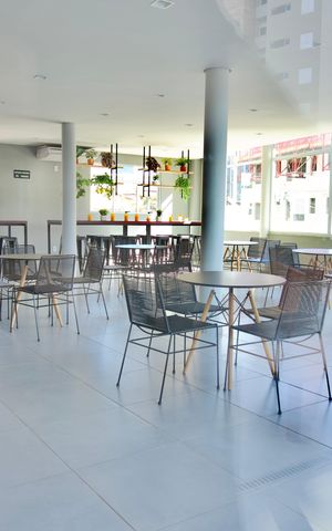 Apartamento para alugar com 120m², 2 quartos e 2 vagas Apartamento para alugar com 120m², 2 quartos e 2 vagasÁrea Comum - Salão de Festas