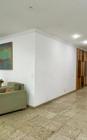 Apartamento à venda com 72m², 2 quartos e 1 vaga Apartamento à venda com 72m², 2 quartos e 1 vagaHall de entrada