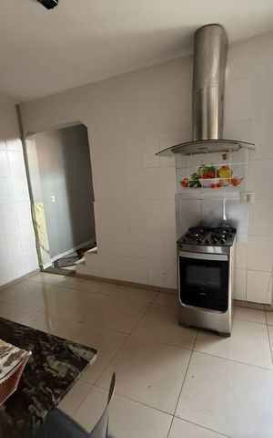 Casa à venda com 130m², 3 quartos e 4 vagas Casa à venda com 130m², 3 quartos e 4 vagasCozinha