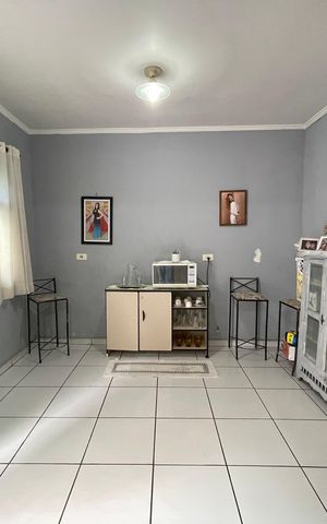Casa à venda com 187m², 3 quartos e 2 vagas Casa à venda com 187m², 3 quartos e 2 vagasCozinha