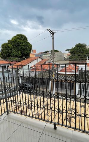 Casa à venda com 187m², 3 quartos e 2 vagas Casa à venda com 187m², 3 quartos e 2 vagasVaranda do Quarto 2