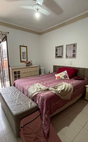 Casa à venda com 187m², 3 quartos e 2 vagas Casa à venda com 187m², 3 quartos e 2 vagasQuarto 2