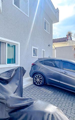 Casa à venda com 130m², 3 quartos e 2 vagasGaragem