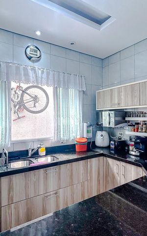 Casa à venda com 130m², 3 quartos e 2 vagasCozinha