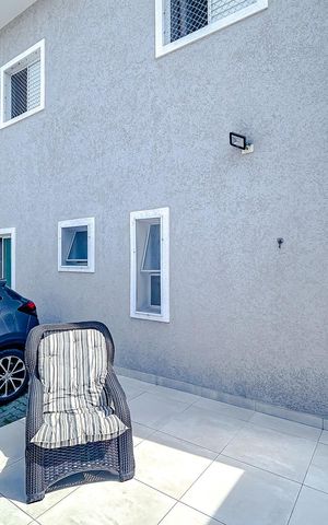 Casa à venda com 130m², 3 quartos e 2 vagasÁrea externa