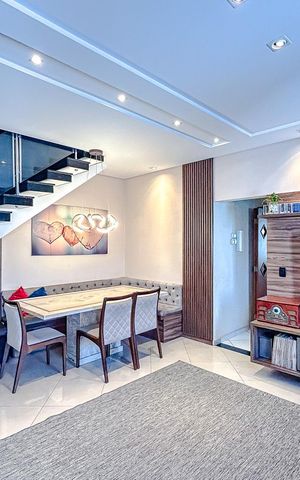 Casa à venda com 130m², 3 quartos e 2 vagasSala