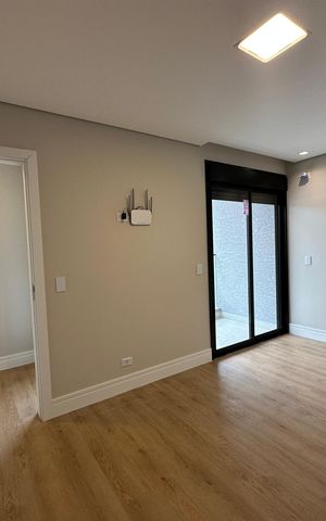 Casa de condomínio à venda com 323m², 4 quartos e 6 vagas Casa de condomínio à venda com 323m², 4 quartos e 6 vagasSuíte 1
