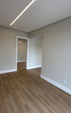 Casa de condomínio à venda com 323m², 4 quartos e 6 vagas Casa de condomínio à venda com 323m², 4 quartos e 6 vagasSuíte 1