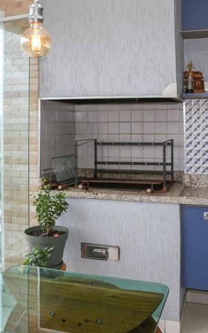 Apartamento à venda com 101m², 2 quartos e 2 vagas Apartamento à venda com 101m², 2 quartos e 2 vagasVaranda Gourmet