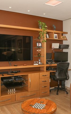 Apartamento à venda com 101m², 2 quartos e 2 vagas Apartamento à venda com 101m², 2 quartos e 2 vagasSala